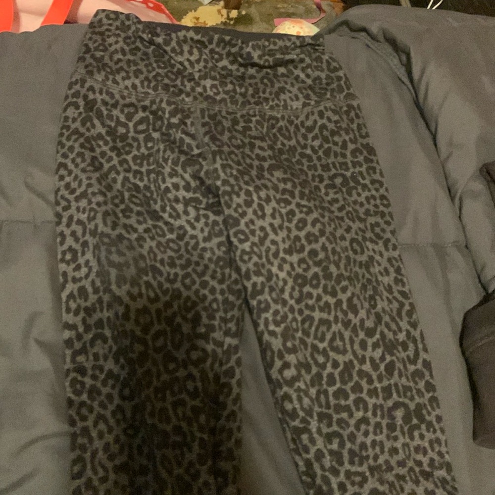 Strut stuff leggings